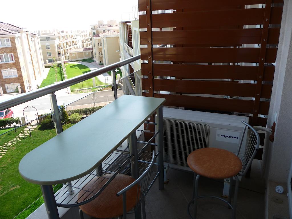 Great Choice Apartment Chernomorets Habitación foto